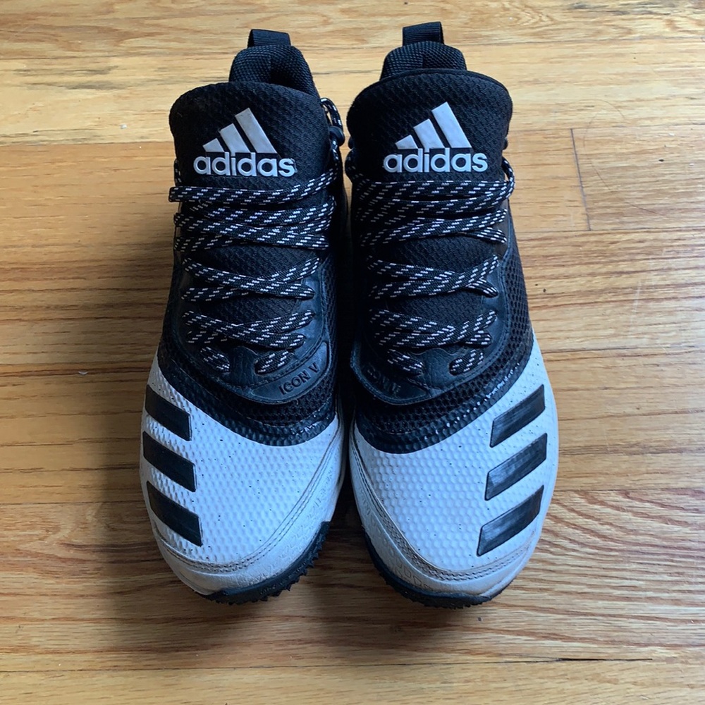Adidas baseball turf shoes.